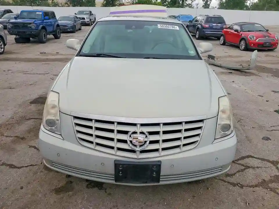 1G6KH5EY9AU105470 2010 CADILLAC DTS-4