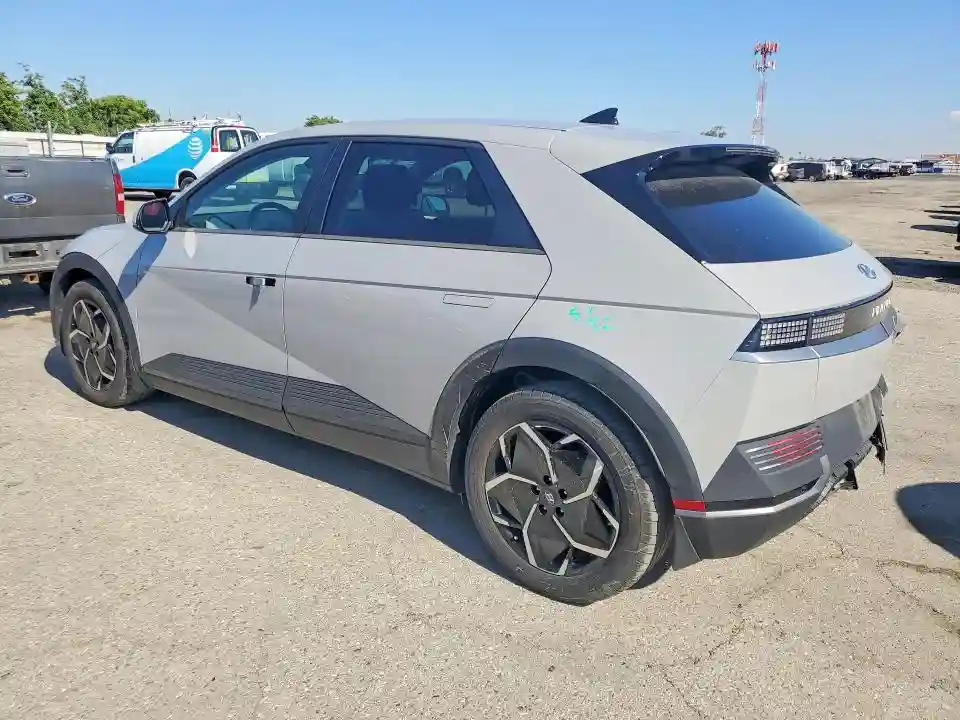 KM8KNDAF5PU206076 2023 HYUNDAI IONIQ-1