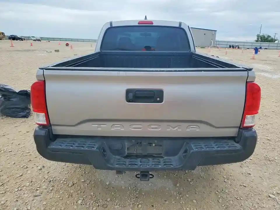 5TFRX5GN6HX078738 2017 TOYOTA TACOMA-5