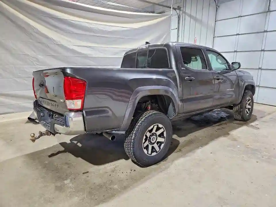3TMCZ5AN2HM119087 2017 TOYOTA TACOMA-2