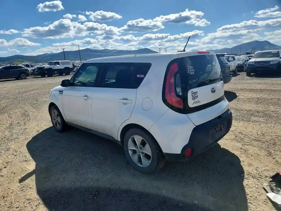 KNDJN2A23G7377778 2016 KIA SOUL BASE-1