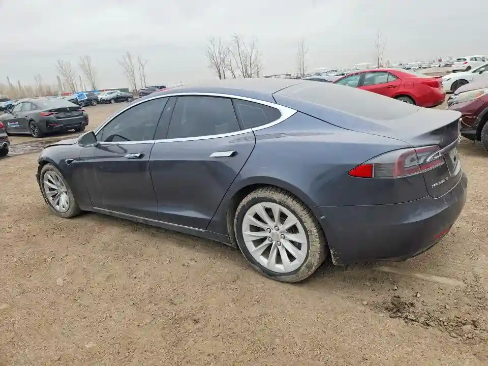 5YJSA1E29HF209997 2017 TESLA MODEL S-1
