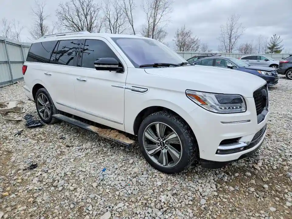 5LMJJ2LT9KEL11458 2019 LINCOLN NAVIGATOR-3
