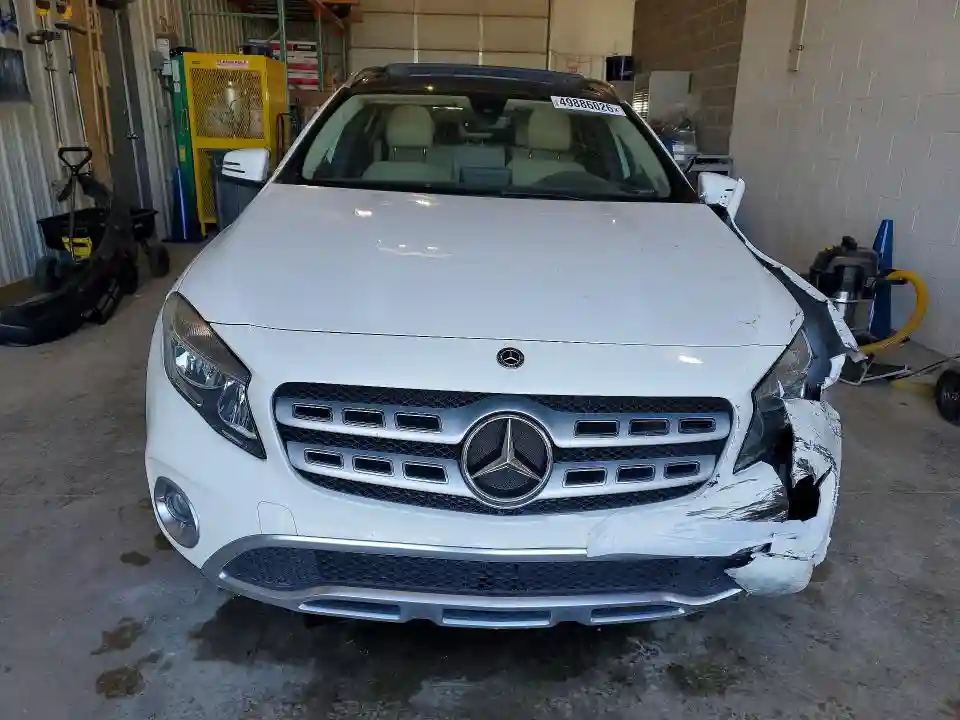 WDCTG4GB8KU013978 2019 MERCEDES-BENZ GLA-CLASS-4