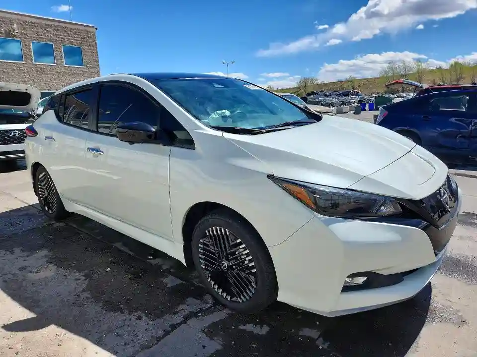 1N4CZ1CVXRC553532 2024 NISSAN LEAF-3