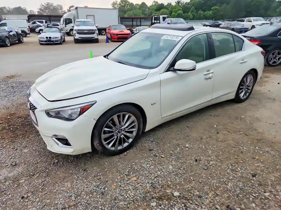 JN1EV7AP1JM351895 2018 INFINITI Q50-0