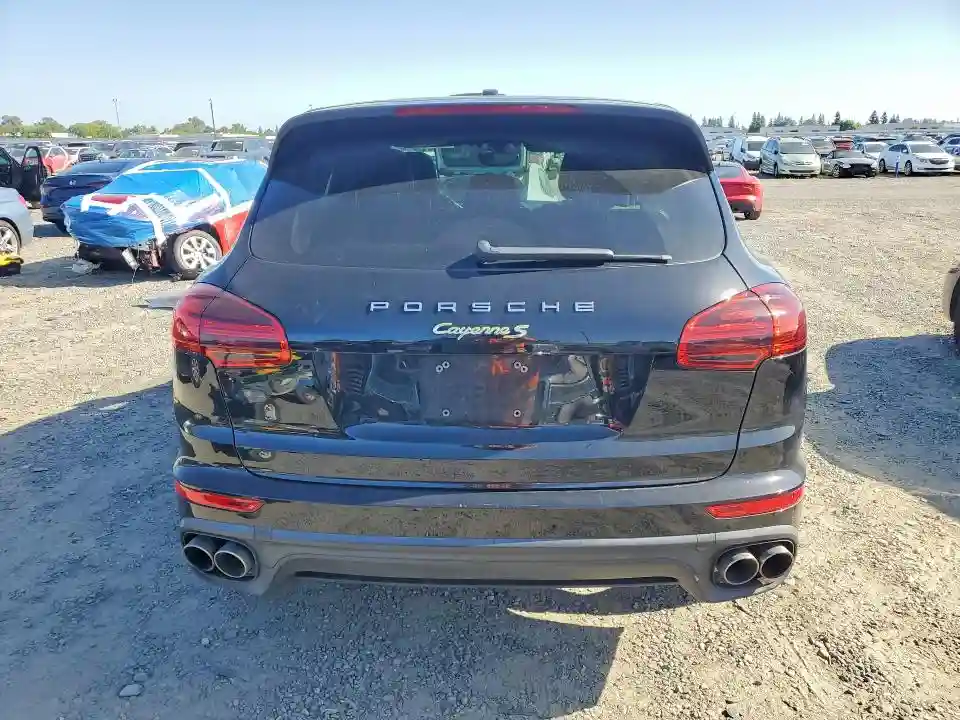 WP1AE2A23GLA16525 2016 PORSCHE CAYENNE-5
