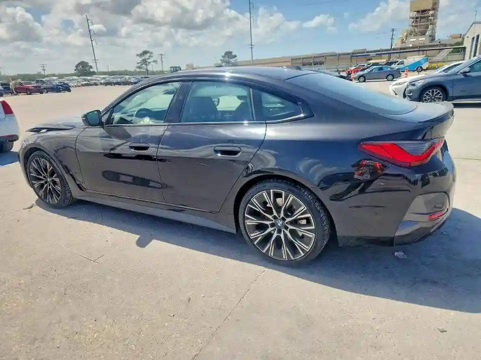 WBA63AV07RFR33580 2024 BMW 4 SERIES-1
