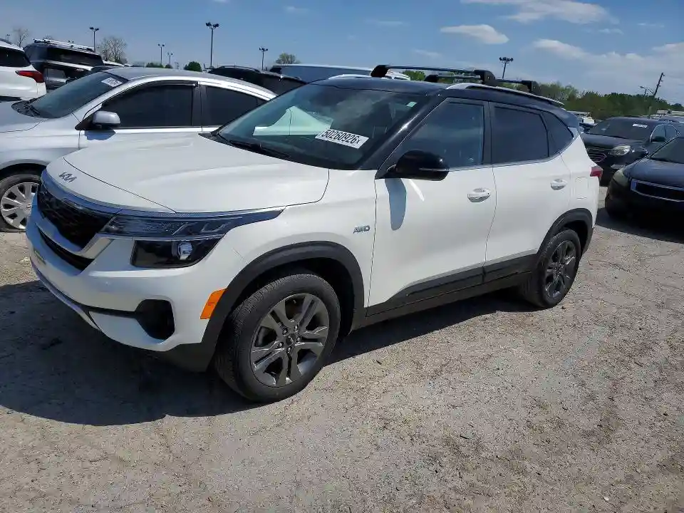 KNDEUCAAXN7302851 2022 KIA SELTOS-0