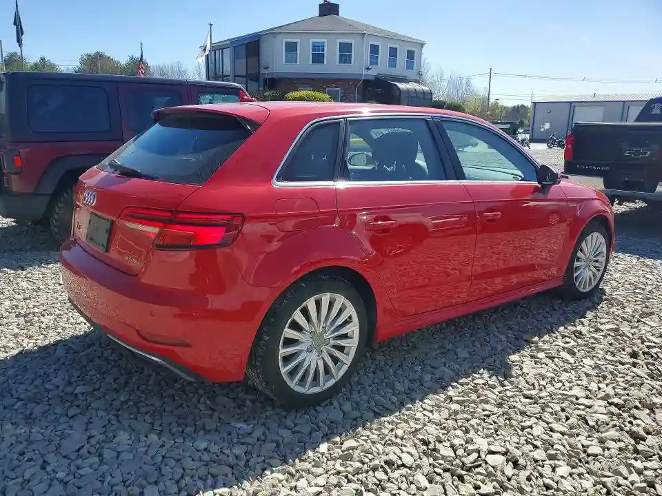 WAUTPBFF0HA106449 2017 AUDI A3-2