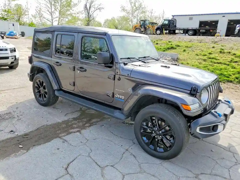 1C4JJXP6XNW276002 2022 JEEP WRANGLER-3