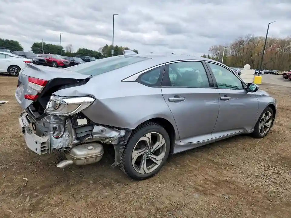 1HGCV1F44JA263930 2018 HONDA ACCORD-2