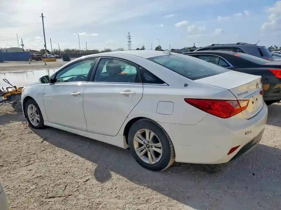 5NPEB4AC6EH892930 2014 HYUNDAI SONATA-1