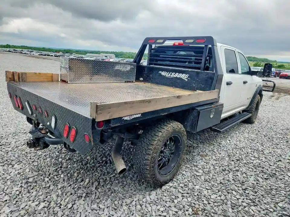 3C63R3GL1KG725794 2019 RAM 3500-2