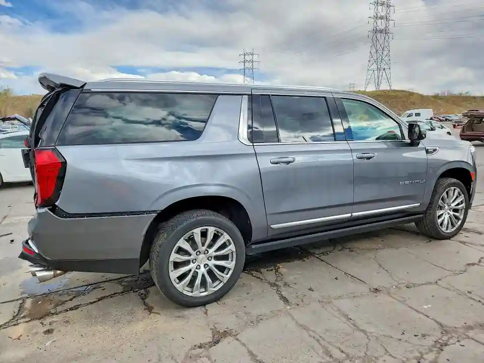 1GKS2JKL1NR309385 2022 GMC YUKON-2