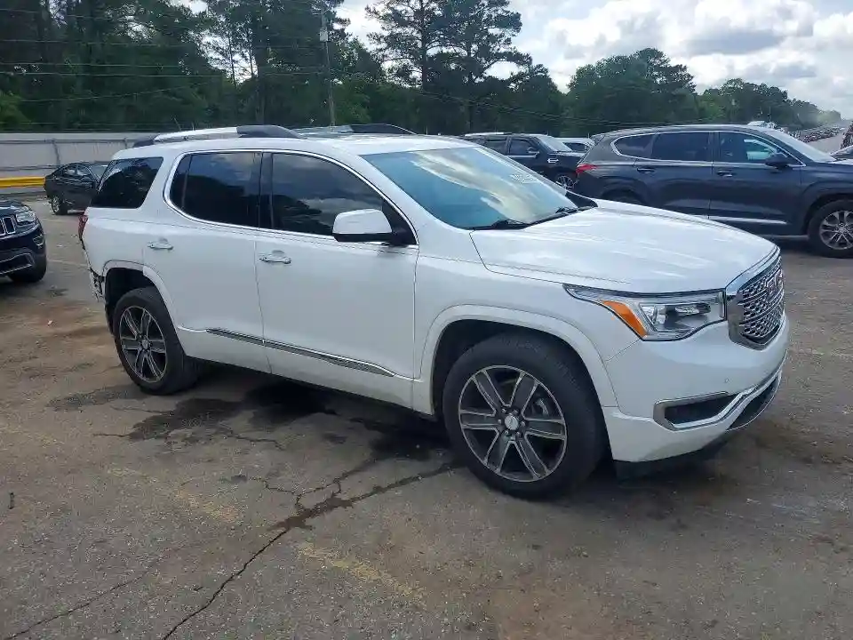 1GKKNPLS4HZ184211 2017 GMC ACADIA DEN-3