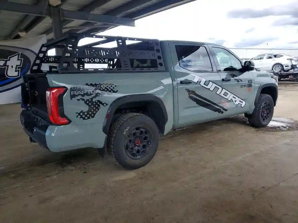 5TFPC5DBXNX013187 2022 TOYOTA TUNDRA-2