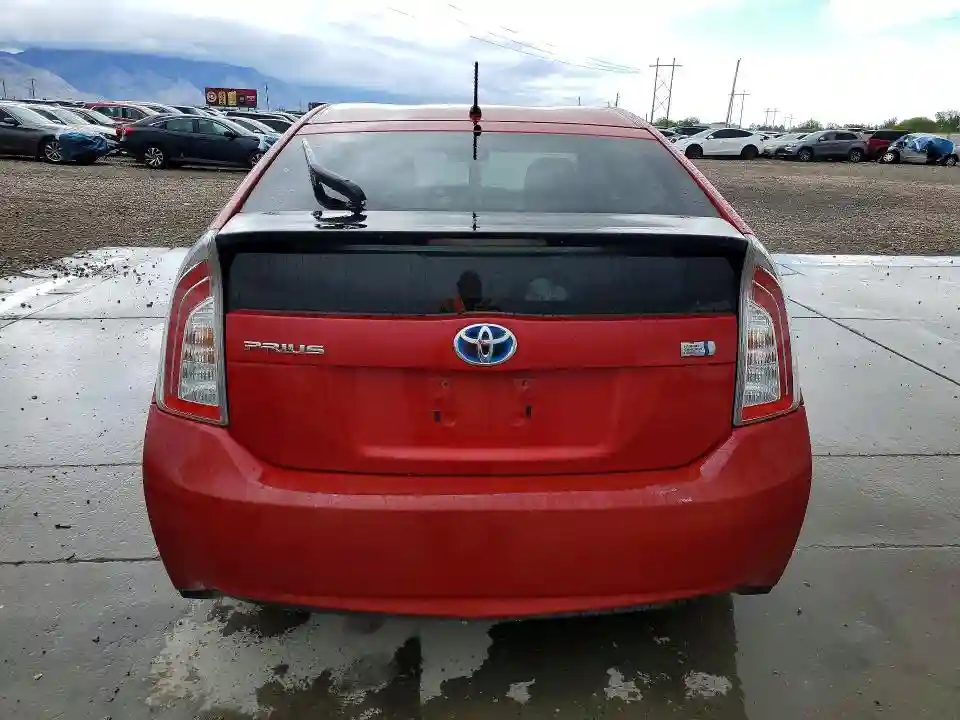 JTDKN3DU4D1636963 2013 TOYOTA PRIUS-5