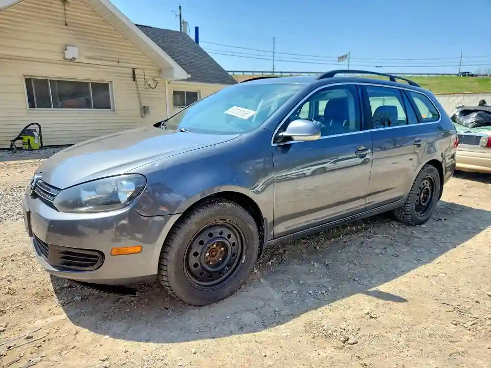 3VWPL7AJ9EM604864 2014 VOLKSWAGEN JETTA-0