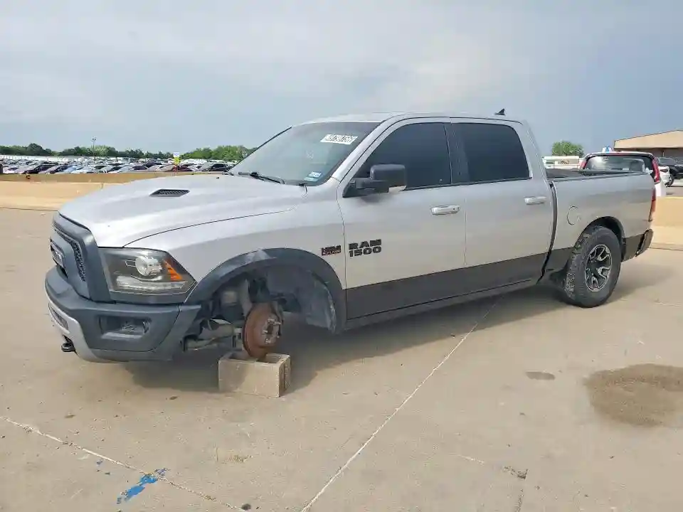 1C6RR6YTXJS166148 2018 RAM 1500-0