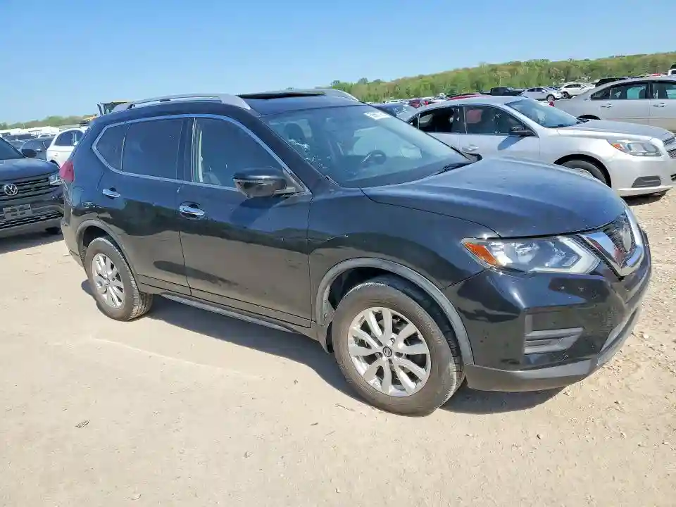 JN8AT2MV2JW352934 2018 NISSAN ROGUE-3