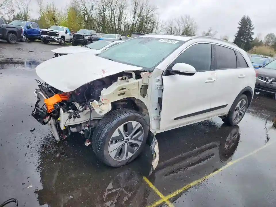 KNDCE3LGXN5146618 2022 KIA NIRO EV-0