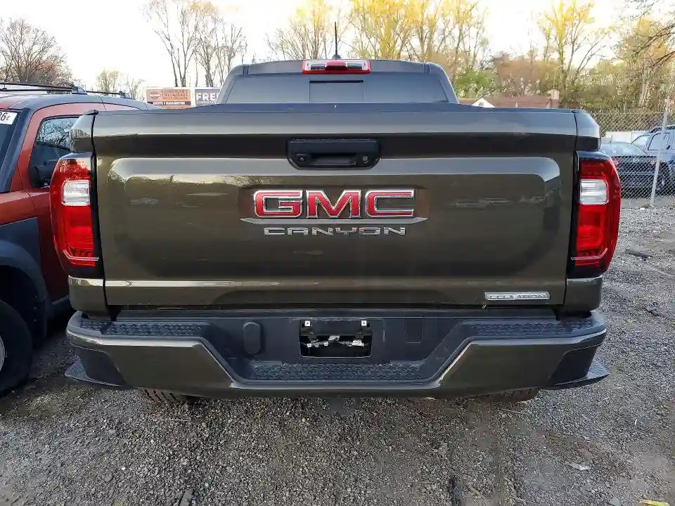 1GTP6BEKXR1152068 2024 GMC CANYON-5