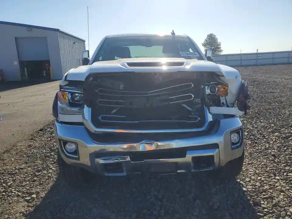 1GT12TEY7JF199285 2018 GMC SIERRA-4