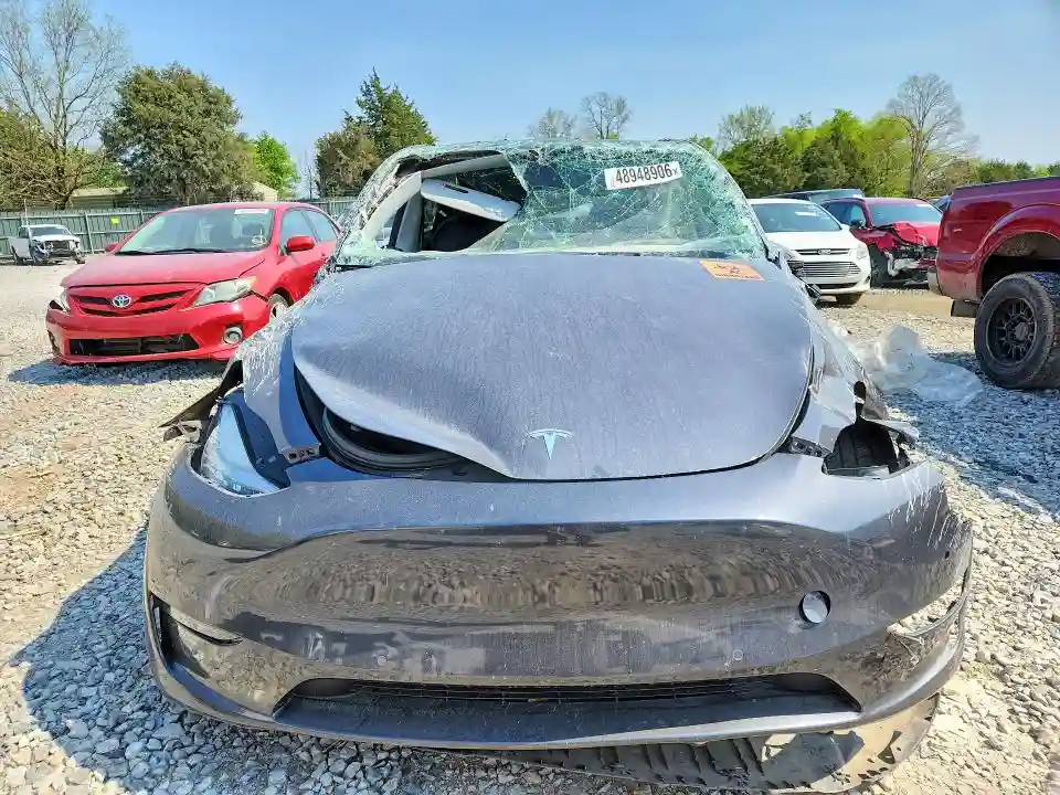5YJYGDEE9MF077368 2021 TESLA MODEL Y-4