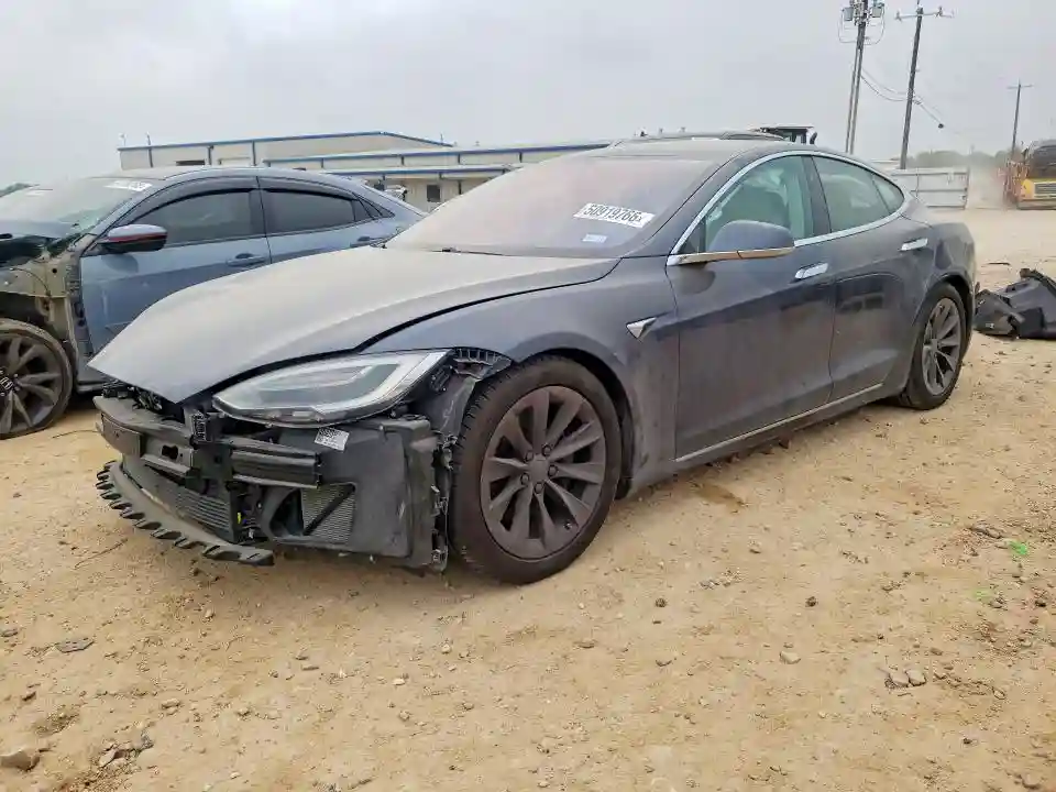 5YJSA1E24JF263228 2018 TESLA MODEL S-0