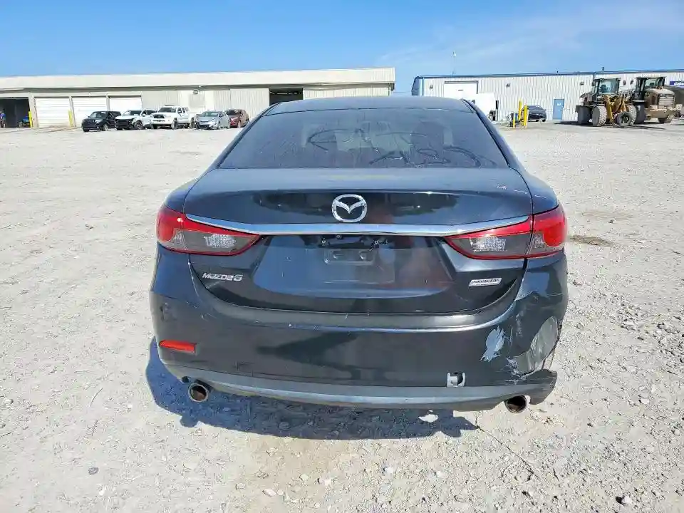 JM1GJ1U57G1405638 2016 MAZDA 6-5