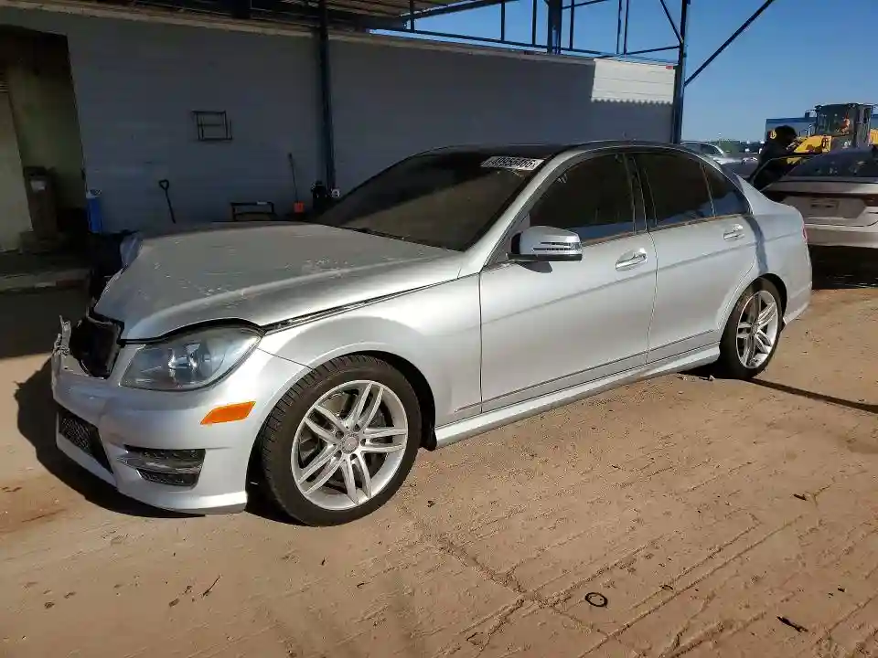 WDDGF8AB7DG121025 2013 MERCEDES-BENZ C-CLASS-0
