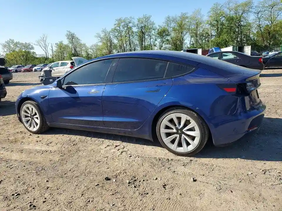5YJ3E1EAXNF190842 2022 TESLA MODEL 3-1