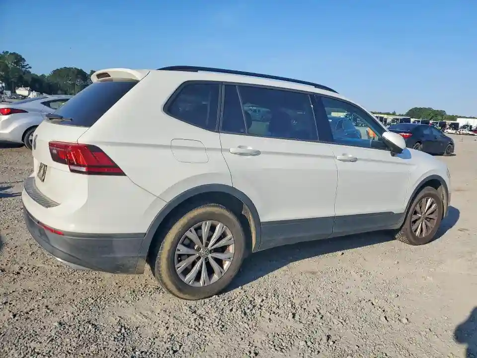 3VV1B7AX5KM078648 2019 VOLKSWAGEN TIGUAN-2