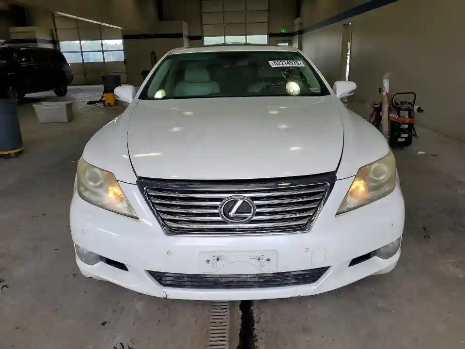JTHBL5EF5B5107639 2011 LEXUS LS500-4