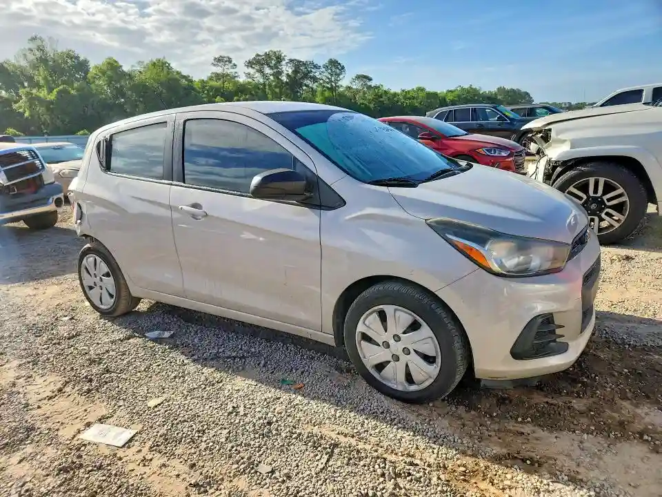 KL8CB6SA8HC725056 2017 CHEVROLET SPARK-3