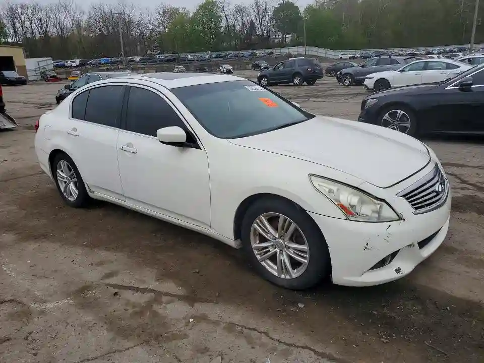 JN1CV6APXDM723045 2013 INFINITI G37-3