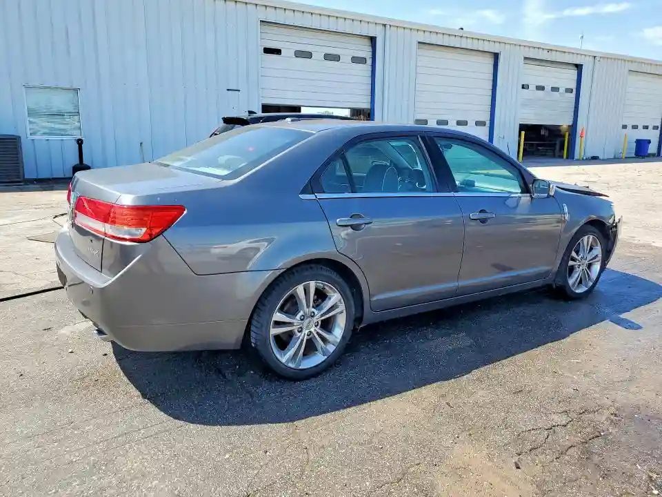 3LNHL2GC9AR603208 2010 LINCOLN MKZ-2
