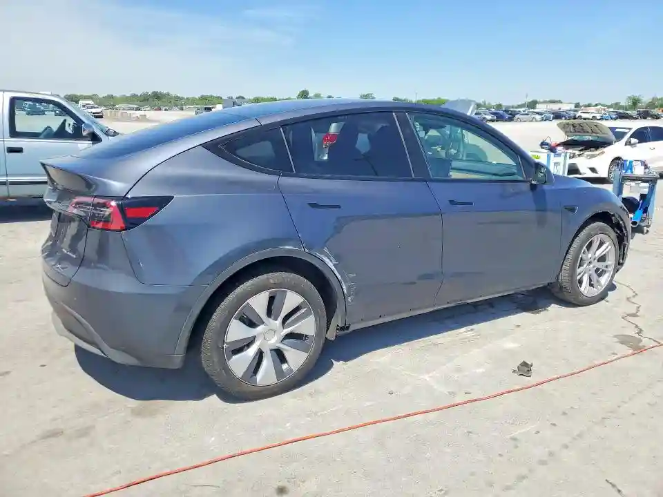 7SAYGDEE8PA202591 2023 TESLA MODEL Y-2