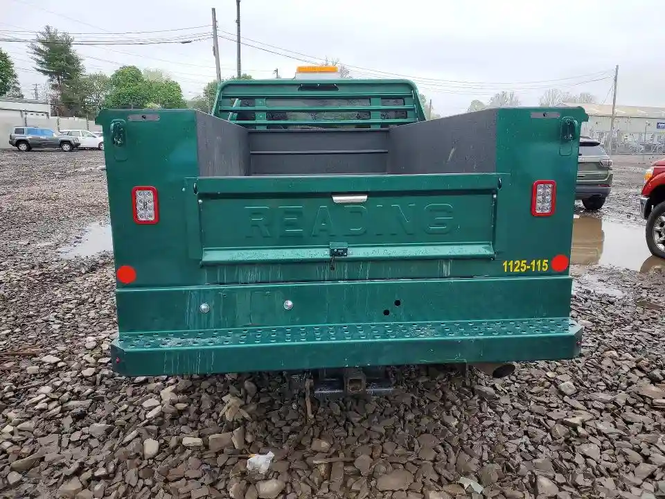 1GD3USE74SF183790 2025 GMC ALL MODELS-5