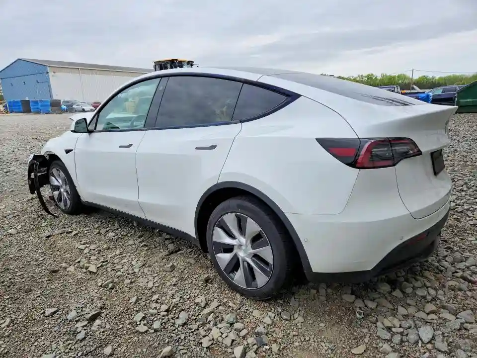 7SAYGDEE5NF563339 2022 TESLA MODEL Y-1