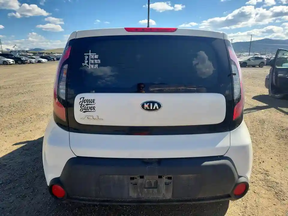 KNDJN2A23G7377778 2016 KIA SOUL BASE-5