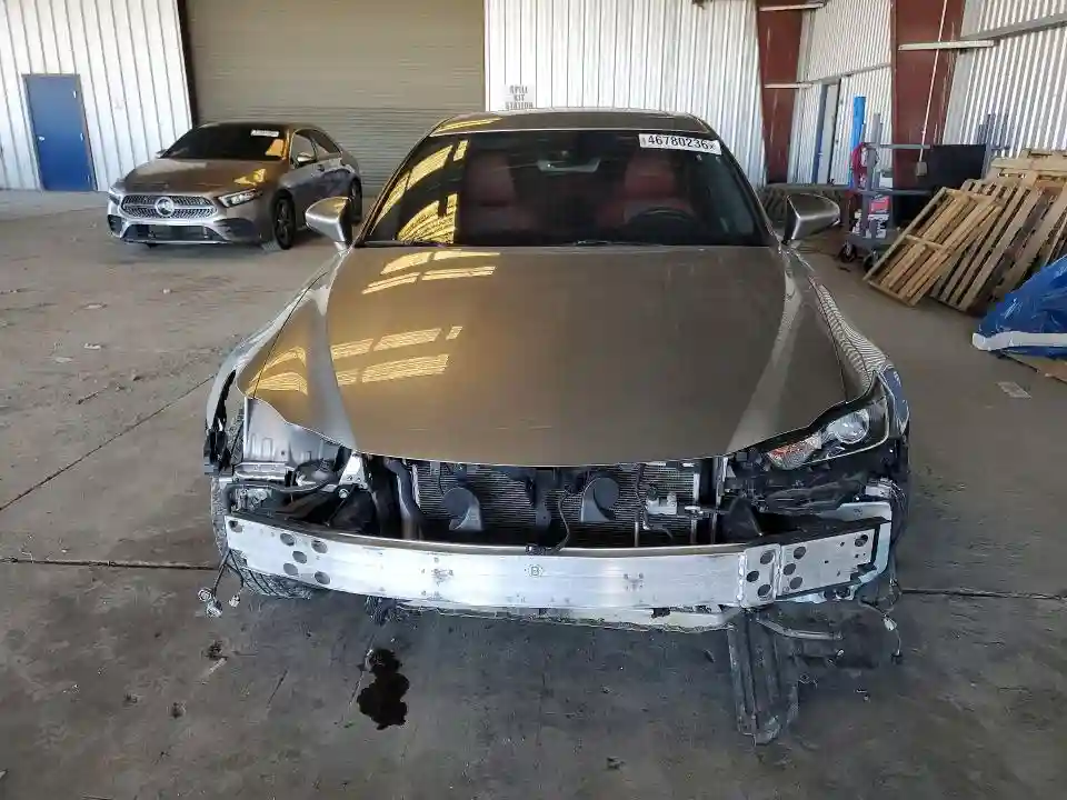 JTHBA1D26K5090895 2019 LEXUS IS-4
