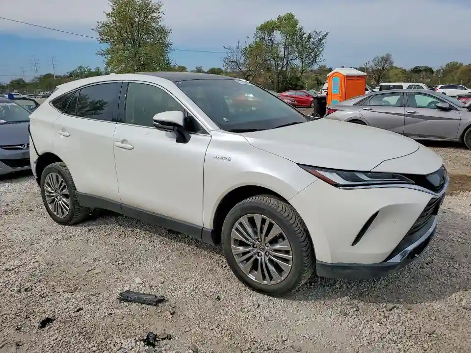 JTEAAAAH2MJ074740 2021 TOYOTA VENZA-3