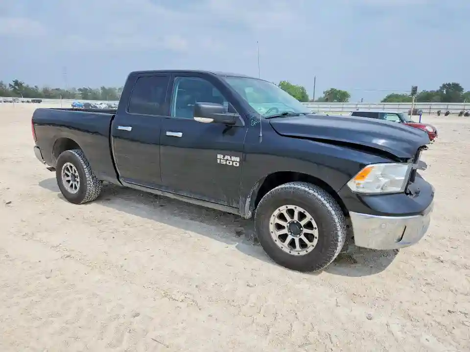1C6RR7GG8JS218550 2018 RAM 1500-3