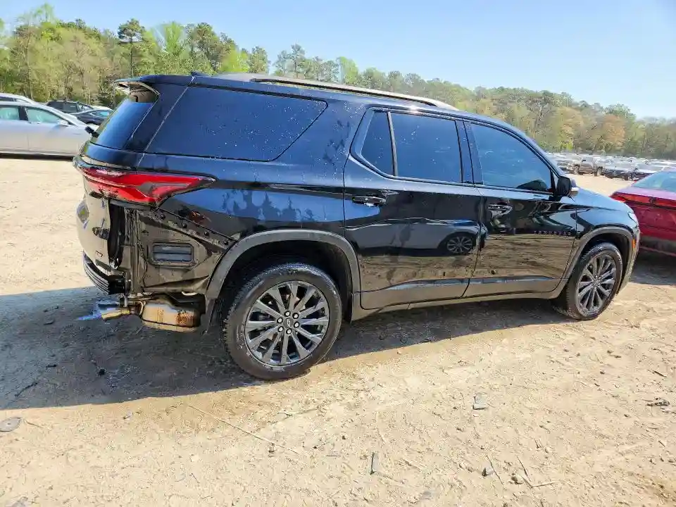 1GNEVJKW5PJ259805 2023 CHEVROLET TRAVERSE-2