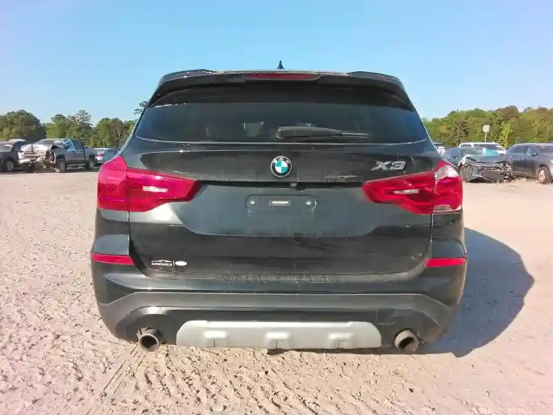 5UXTR9C56JLD65282 2018 BMW X3-5