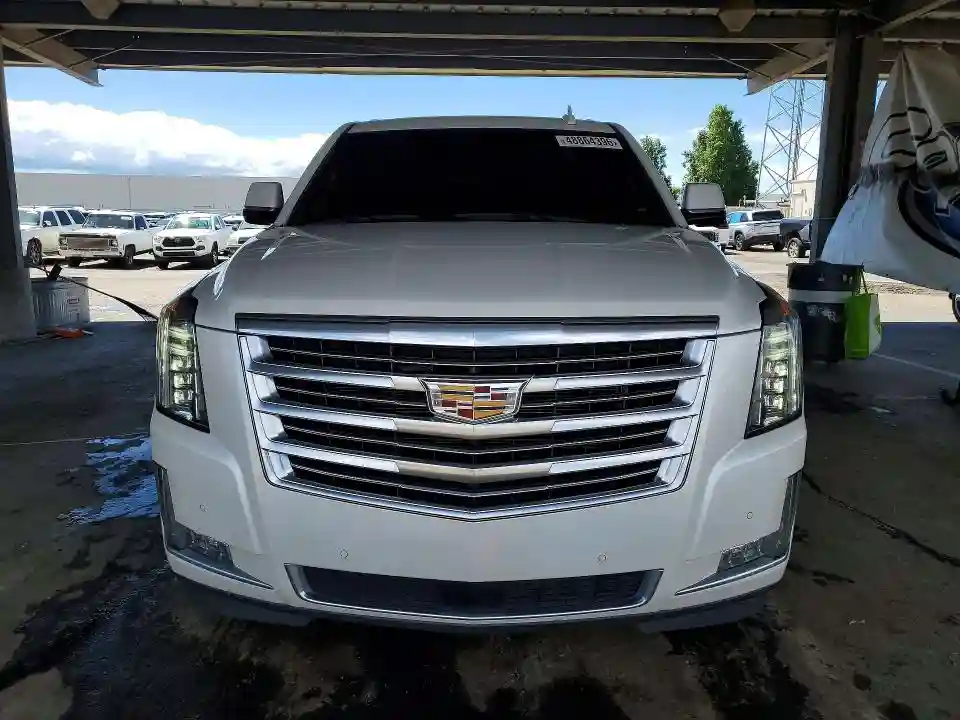 1GYS4KKJ6HR136925 2017 CADILLAC ESCALADE-4