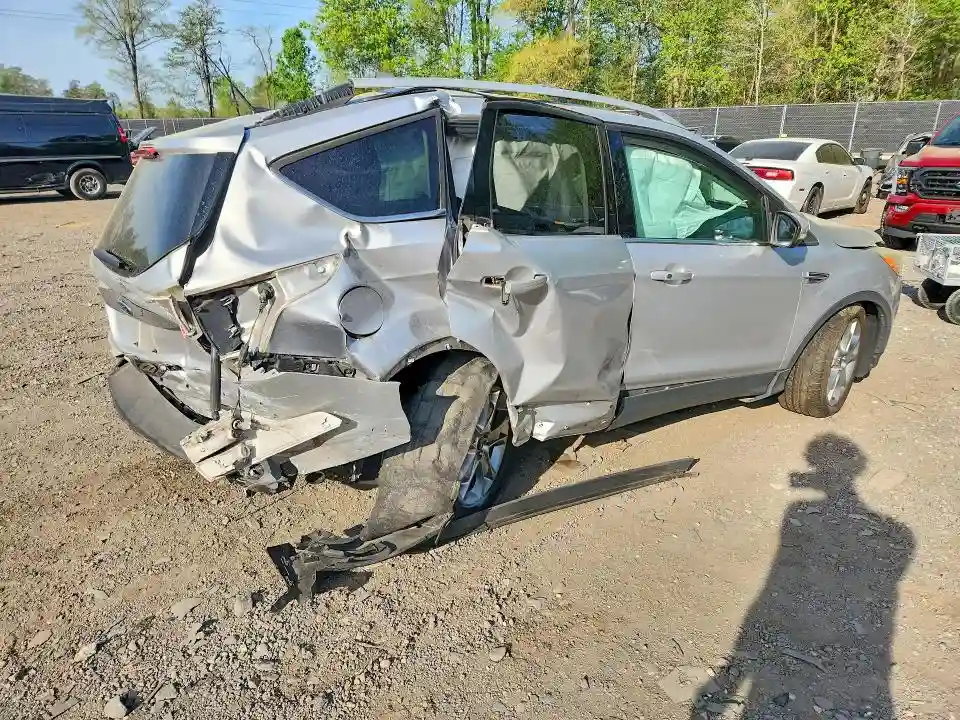 1FMCU0J97EUB05614 2014 FORD ESCAPE-2