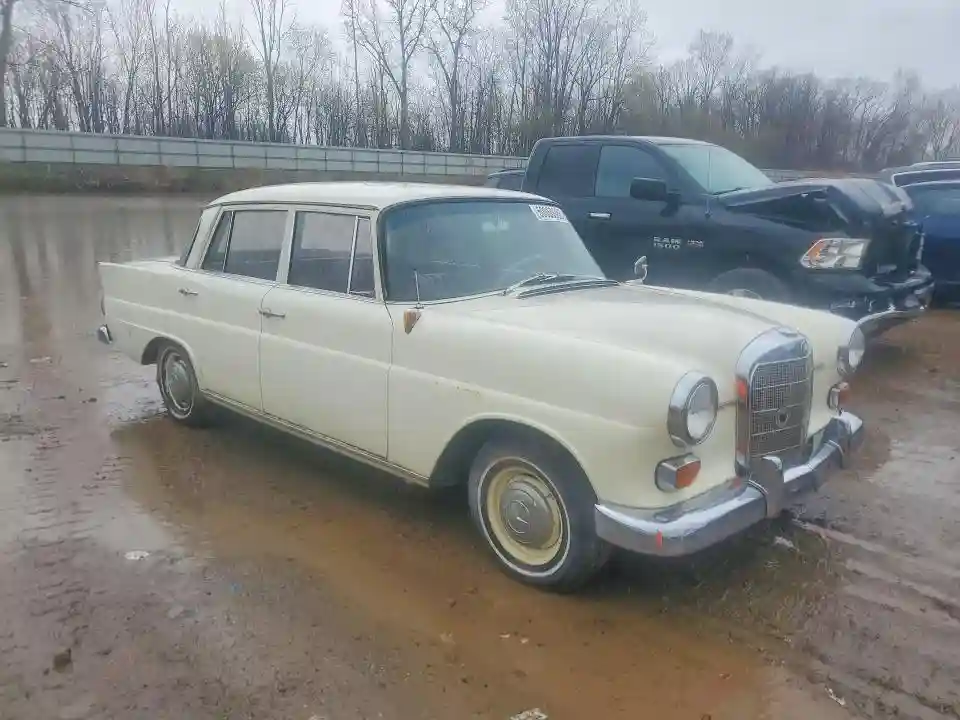 190DC041139D 1963 MERCEDES-BENZ 190-CLASS-3